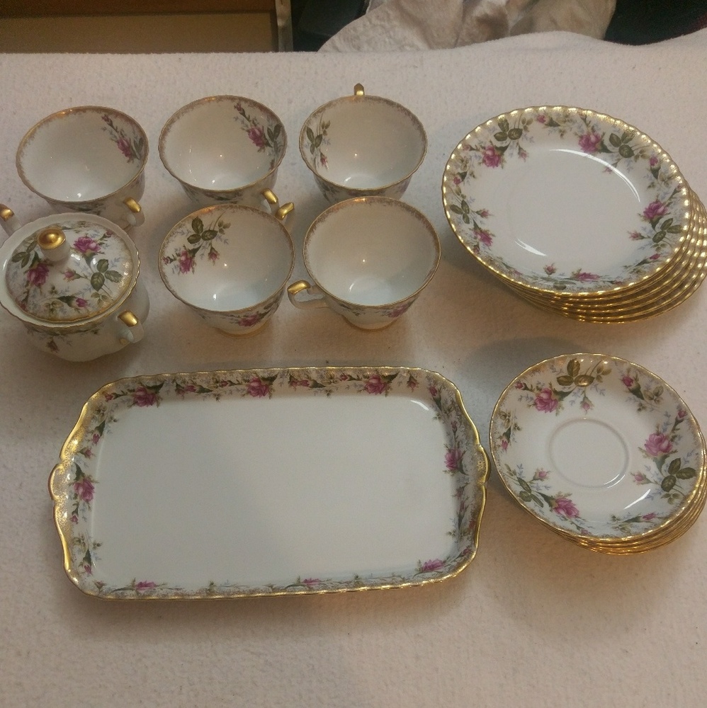 Chodziez tea and plate porcelain 19 piece set